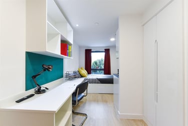 1 bed studio, Vincents Walk, City Centre, Southampton, SO141JY - Image 4